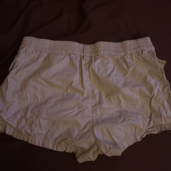 h&m cargo shorts - Picture 2 of 2